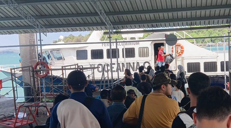 Arus Balik Mulai Mengalir, Pelabuhan Punggur Dipadati Penumpang Tujuan Tanjungpinang dan Bintan