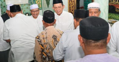 Safari Ramadan di Nur Al Weini, Ansar Ahmad Ajak Warga Perkuat Silaturahmi dan Dukung Pembangunan