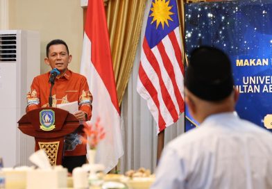 Akademisi Universiti Al-Quran Al-Sultan Abdullah Ahmad Shah Pahang (UNIQSAAS) Terkesima Manuskrip Pulau Penyengat