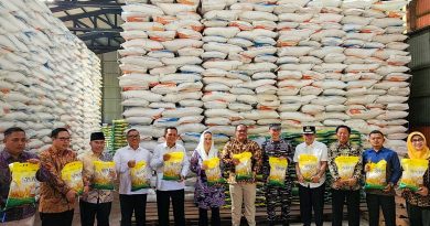 7.321 Warga Natuna Terima Bantuan Pangan, Ansar Gaungkan Gerakan Stop Boros