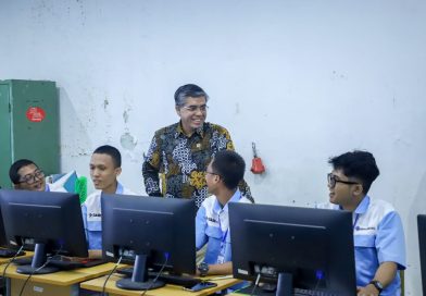 Menaker Tekankan Pelatihan Vokasi agar Lulusan Siap Masuk Dunia Kerja