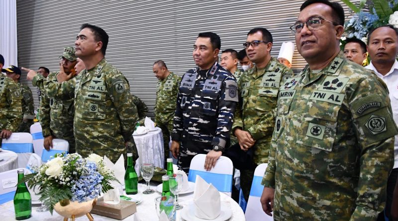 Kesiapan Tempur Diuji di Laut Jawa, Pangkoarmada I Saksikan Langsung Latihan Senjata Khusus TNI AL