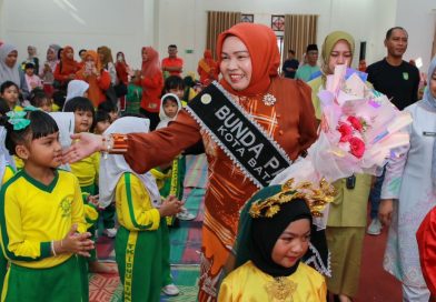 Saat Dongeng dan Lagu Menyatukan Tawa, Kunjungan Erlita Amsakar Disambut Ceria Anak PAUD