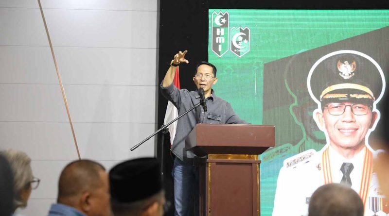 Pelantikan Pengurus HMI dan KOHATI Batam, Amsakar Tekankan Peran Mahasiswa sebagai Agen Perubahan