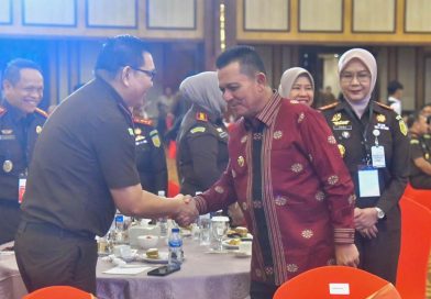 Gubernur Ansar Tekankan Sinergi Penegakan Hukum dalam Bimtek KUHAP Baru untuk Percepatan Pembangunan Kepri