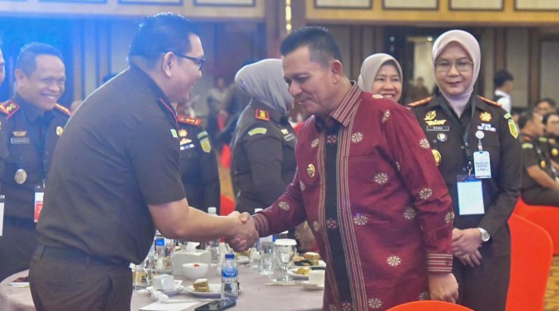Gubernur Ansar Tekankan Sinergi Penegakan Hukum dalam Bimtek KUHAP Baru untuk Percepatan Pembangunan Kepri