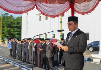 Gubernur Ansar Pimpin Upacara Hari Otonomi Daerah ke-30, Tegaskan Sinergi untuk Pembangunan Berkelanjutan