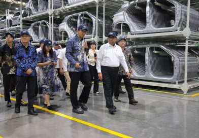 Tangkap Geliat Pasar EV, Kemnaker Siapkan SDM Terampil untuk Sektor Green Jobs