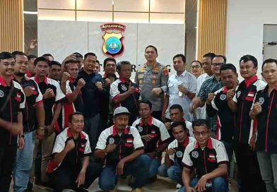 Dialog Cari Jalan Tengah di Tengah Polemik Tambang, Komisi 1 Hadiri Mediasi Sopir Truk BAJ di Mapolresta Barelang