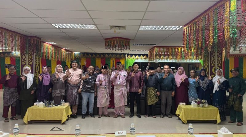 Pantun Tak Sekadar Pembuka Acara, Tapi Warisan yang Menghidupkan Tanah Melayu