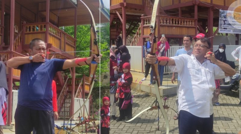 Rinaldi dan Syamsul Tunjukan Aksi Memanah di Launching Furusiyya Archery Club