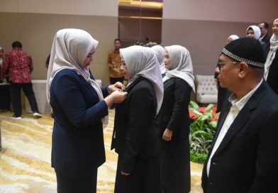 Dewi Kumalasari Ansar Kukuhkan YKI Batam, Ajak Masyarakat Waspadai Diabetes dan Kanker pada Anak