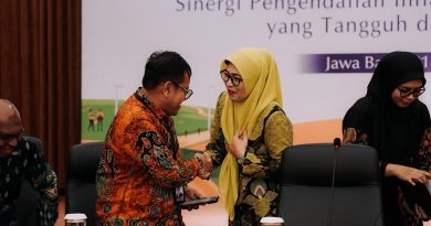Sekdaprov Misni Perkuat Strategi Pengendalian Inflasi Kepri Lewat Capacity Building TPID di Jawa Barat