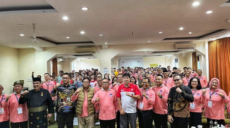 Wagub Nyanyang Buka Munas Afiliasi Pedagang Valuta Asing