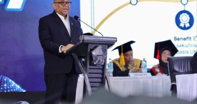 Wamenaker: Industri Kini Tak Lagi Hanya Bertanya Ijazah, tapi juga Kompetensi