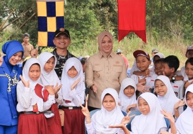 Wakil Bupati Bintan Deby Maryanti : Aplikasi Si-Pintar Mempermudah SPMB