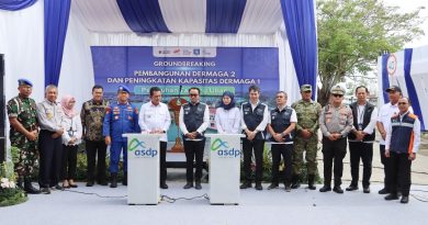 Sekda Bintan Bintan Hadiri Groundbreaking Pembangunan Dermaga 2 Pelabuhan ASDP Tanjunguban
