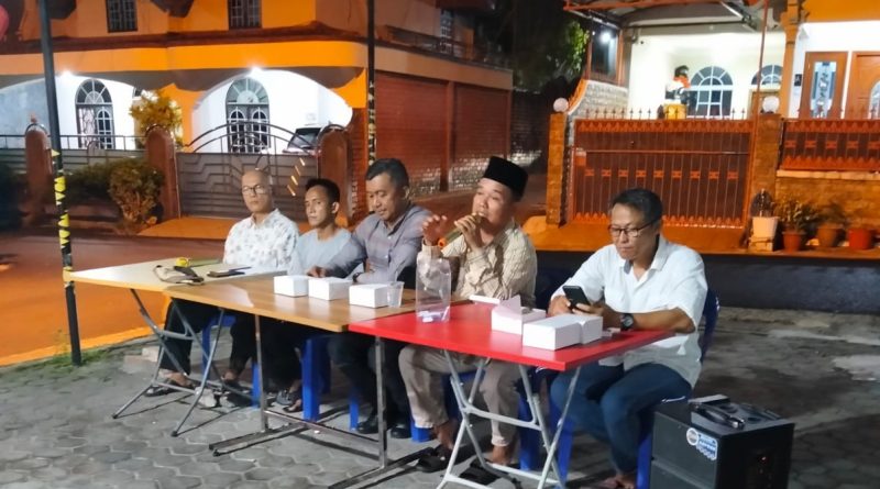 Warga Perum Palem Mas Ikuti Sosialisasi Tata Cara Pemilihan RT