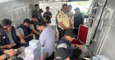 KRI Beladau Antar Rupiah hingga Pulau Terluar