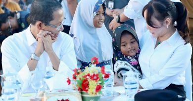 Amsakar-Li Claudia Perluas Lapangan Kerja dan Tingkatkan Pendidikan Anak Hinterland
