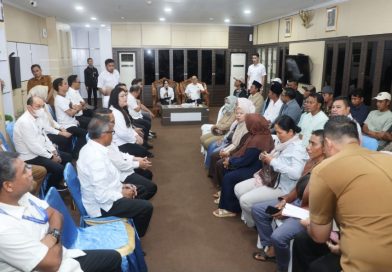Wakil Kepala Batam Dengar Aspirasi Masyarakat Rempang – Galang: Pastikan Pembangunan Sekolah Rakyat Berorientasi Pengembangan Masa Depan Wakil Kepala Batam Dengar Aspirasi Masyarakat Rempang – Galang: Pastikan Pembangunan Sekolah Rakyat Berorientasi Pengembangan Masa Depan