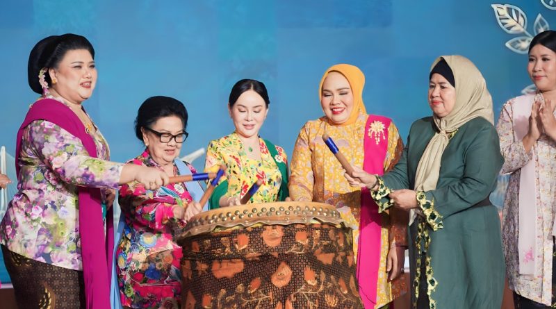 Gegap Gempita Perayaan Hari Kebaya Nasional BP Batam