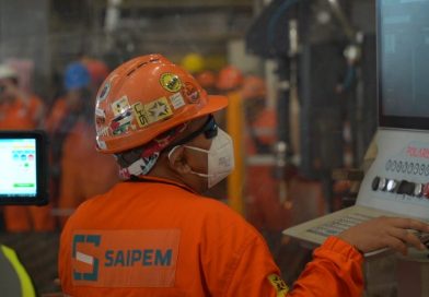BHL FPSO Jadi Tonggak Baru Industri Migas Kepri, Wagub Nyanyang: Perkuat Investasi dan SDM Lokal BHL FPSO Jadi Tonggak Baru Industri Migas Kepri, Wagub Nyanyang: Perkuat Investasi dan SDM Lokal