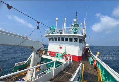 KRI Kerambit-627 Gagalkan Penyelundupan Diduga Narkoba 1,3 Ton, Kapal MV King Sun Diamankan di  Berakit Bintan