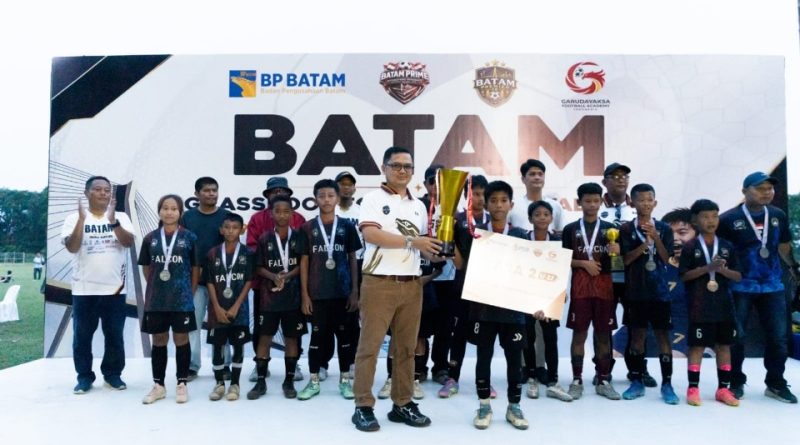 Batam Grassroot Football Festival 2026 Sukses Digelar, Semifinalis Raih Tiket Ajang Internasional Batam Grassroot Football Festival 2026 Sukses Digelar, Semifinalis Raih Tiket Ajang Internasional
