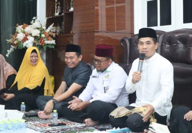 Ketua PW Persis Kepri Sharing Ceramah Bulanan PKK dan BKMT, Bahas “3 Bisnis yang Beruntung