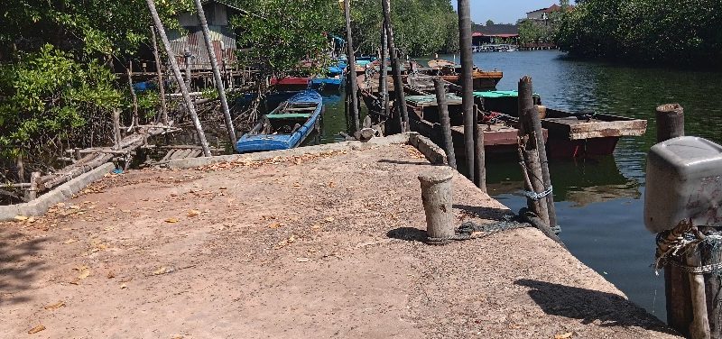 Pelabuhan Nelayan di Belakang Pasar Kawal Terancam Ambruk, Nelayan Tagih Pemkab Bintan Janji Anggota DPRD Bintan