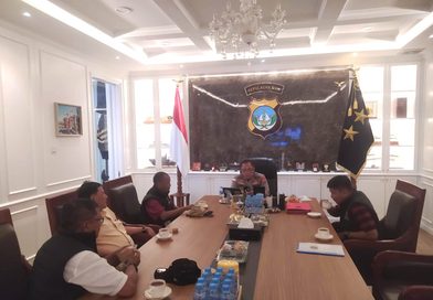 Ngeteh Santai, Kapolda Kepri Dukung Penuh Agenda UKW PWI Provinsi Kepri