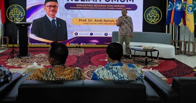 Prodi Sejarah FKIP UMRAH Undang Anggota Komisi Yudisial Beri Kuliah Umum