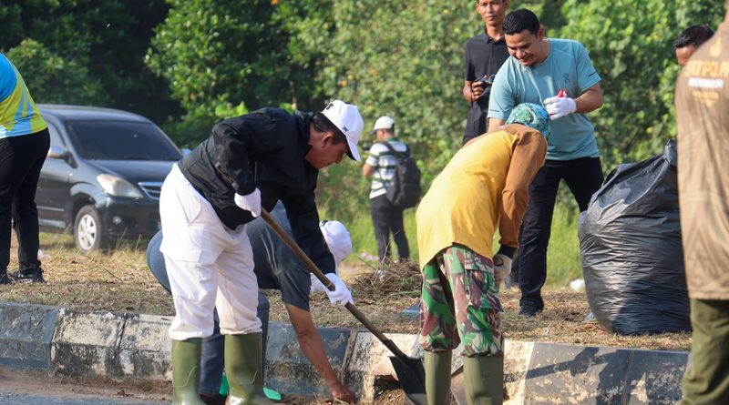 Dari Jalan Aisyah Sulaiman, Gubernur Ansar Hidupkan Kembali Semangat Gotong Royong Jaga Kebersihan Tanjungpinang