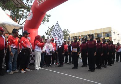 Langkah Perjuangan: Ratusan Perempuan Tanjungpinang Hidupkan Semangat Kemerdekaan