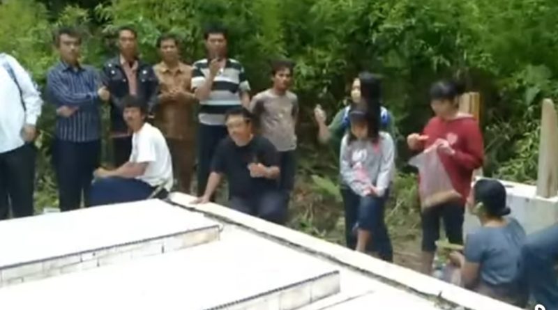 Makam Raja Naipospos Ditemukan Tahun 1993 di Dolok Imun Hutaraja
