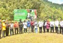 Kemenhut dan DPD RI Dapil Kepri Ajeng Serahkan Bibit Buah ke Petani Tanjungpinang