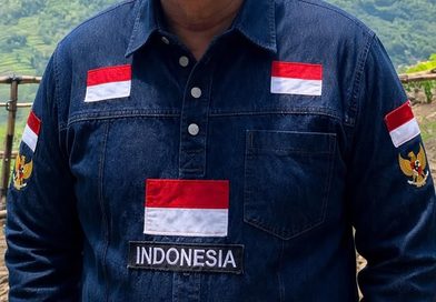 MENAKHODAI ORGANISASI: MENGINTEGRASIKAN ILMU MANAJEMEN, SENI MEMIMPIN, DAN NILAI BUDAYA
