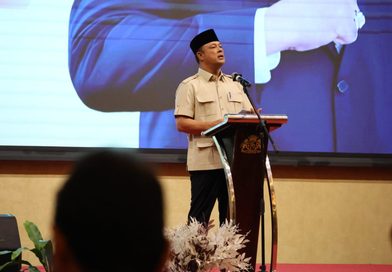 Doakan Peserta UKW Lulus Semua, Ketua DPRD Kepri Siap Perkuat Kolaborasi dengan PWI
