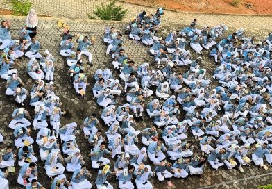 Kabut Asap Kiriman Mengharuskan Siswa SLTA Kepri Belajar Daring