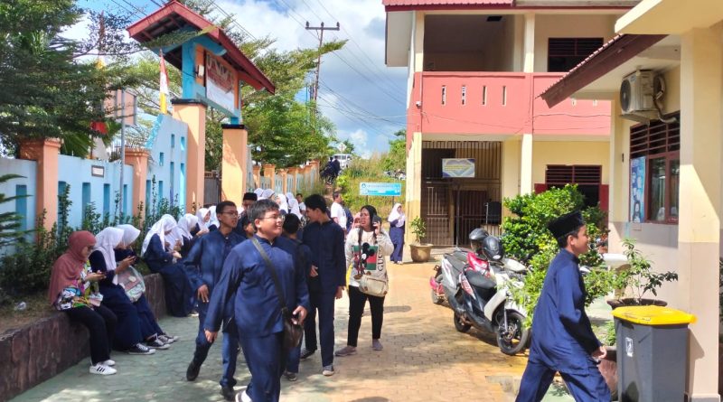 Asap Bikin Siswa PAUD-TK-SD-SMP di Tanjungpinang Belajar Daring 15-18 September