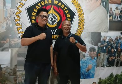 Perkuat Sinergitas, Kadiskominfo Kepri Silaturahmi ke Graha PWI Kepri