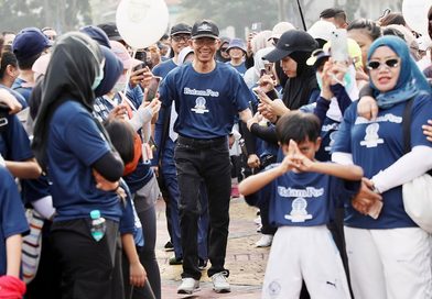 Wali Kota Amsakar Ajak Warga Batam Perkuat Kebersamaan Lewat Olahraga, 2.000 Peserta Meriahkan Funwalk