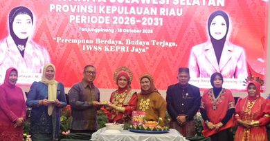 Nyanyang Dorong Perempuan IWSS Kepri Berdaya, Budaya Bugis Tetap Terjaga Nyanyang Dorong Perempuan IWSS Kepri Berdaya, Budaya Bugis Tetap Terjaga