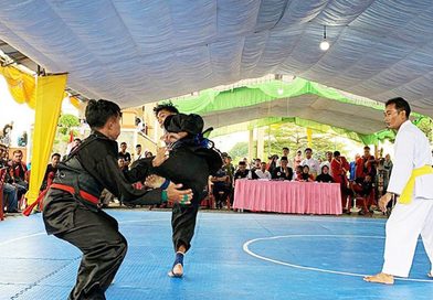 Porprov VI Jadi Panggung Pencak Silat Kepri Cetak Atlet Menuju Level Nasional Porprov VI Jadi Panggung Pencak Silat Kepri Cetak Atlet Menuju Level Nasional