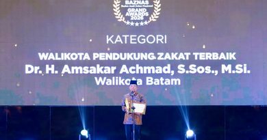 Amsakar Raih Penghargaan Wali Kota Pendukung Zakat Terbaik 2026