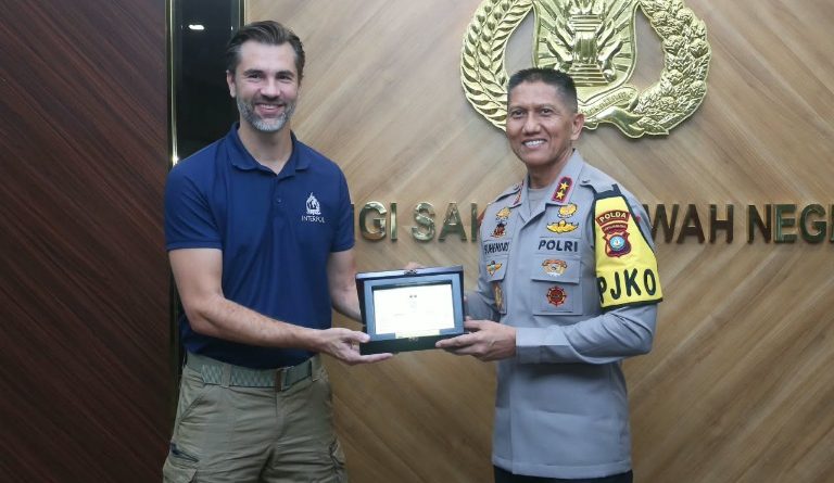 Polda Kepri dan Interpol Perkuat Kerja Sama Berantas Penyelundupan Bahan Kimia Lewat Operasi CHASE