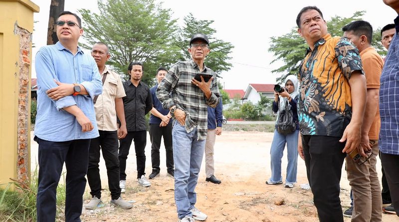 Amsakar Respons Keluhan Wali Murid, Penambahan Ruang Kelas SDN 013 Sekupang Jadi Prioritas
