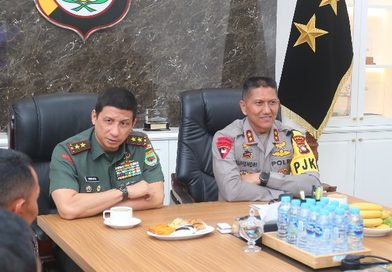Pangdam XXV/Sultan Mahmud Riayat Syah Silaturahmi dengan Kapolda Kepri, Perkuat Sinergitas TNI-Polri Pangdam XXV/Sultan Mahmud Riayat Syah Silaturahmi dengan Kapolda Kepri, Perkuat Sinergitas TNI-Polri