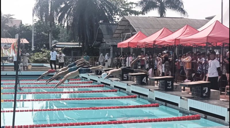 Enam Emas untuk Tuan Rumah, Tanjungpinang Pertahankan Takhta Juara Renang Porprov Kepri Enam Emas untuk Tuan Rumah, Tanjungpinang Pertahankan Takhta Juara Renang Porprov Kepri